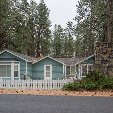 Pine Street Cottage Систерс Экстерьер фото